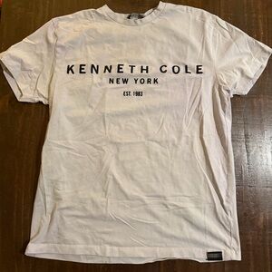Kenneth Cole White Graphic Tee
